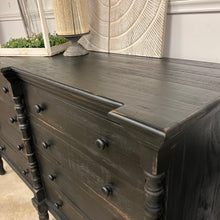 Load image into Gallery viewer, 4835 - 8 drawer dresser black
